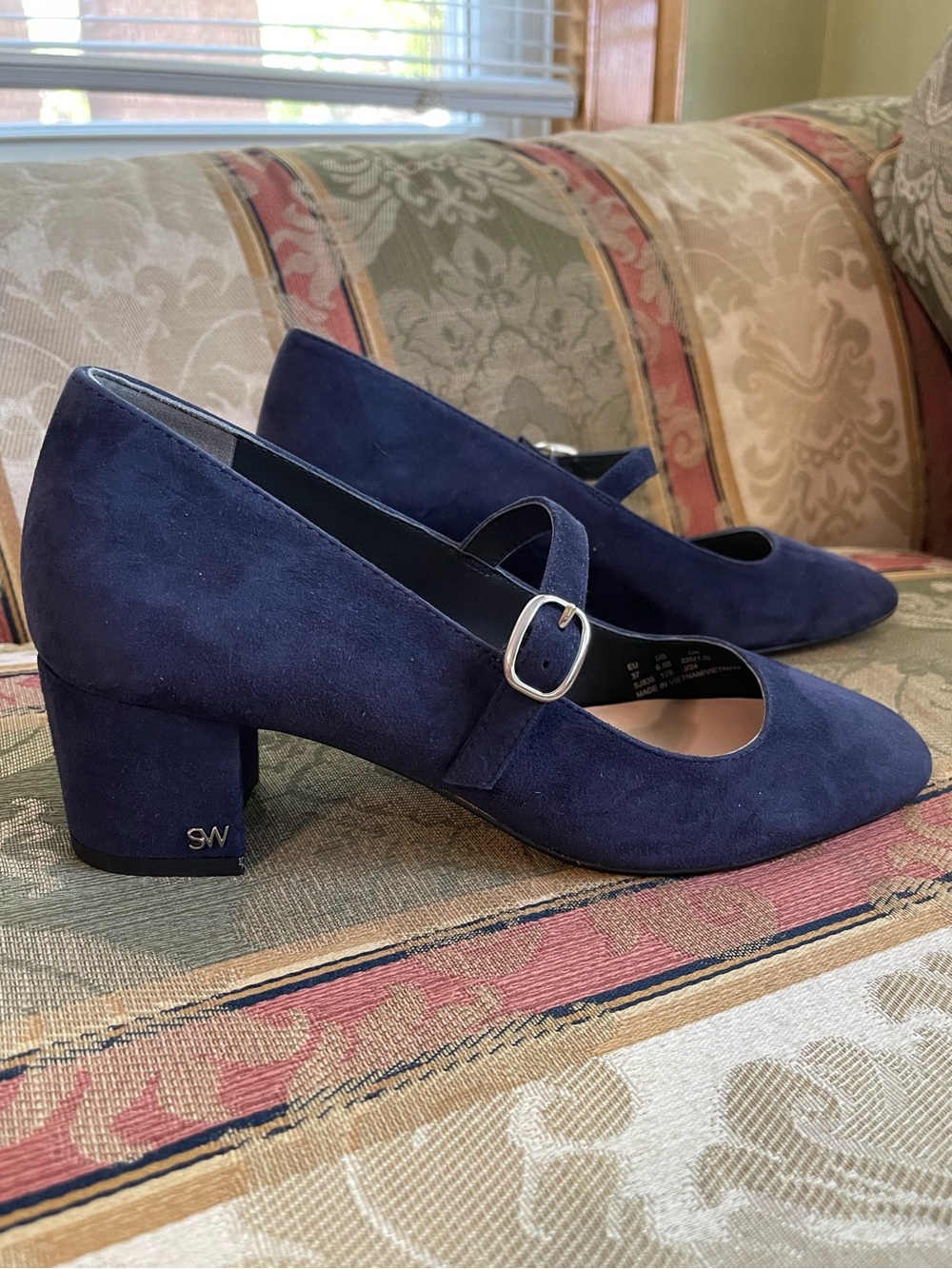 Stuart Weitzman Louise 50 Mary Jane Women. Size 6.5 
N23-13